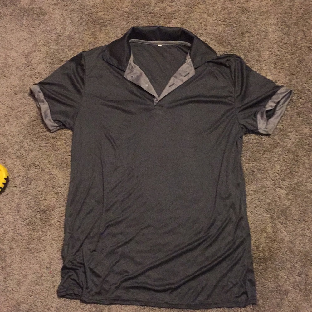 Short sleeve shirt